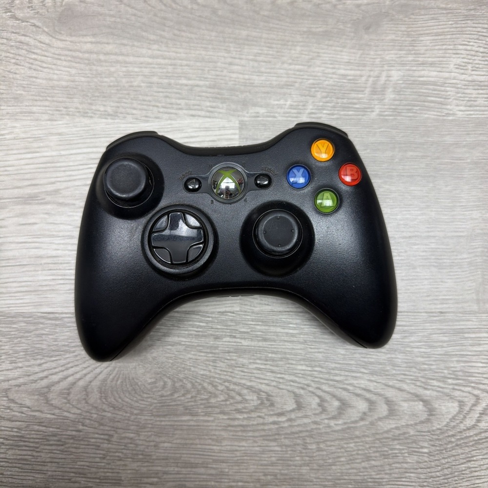 Genuine OEM Black Microsoft Xbox 360 Wireless Controller (no Battery Pack)